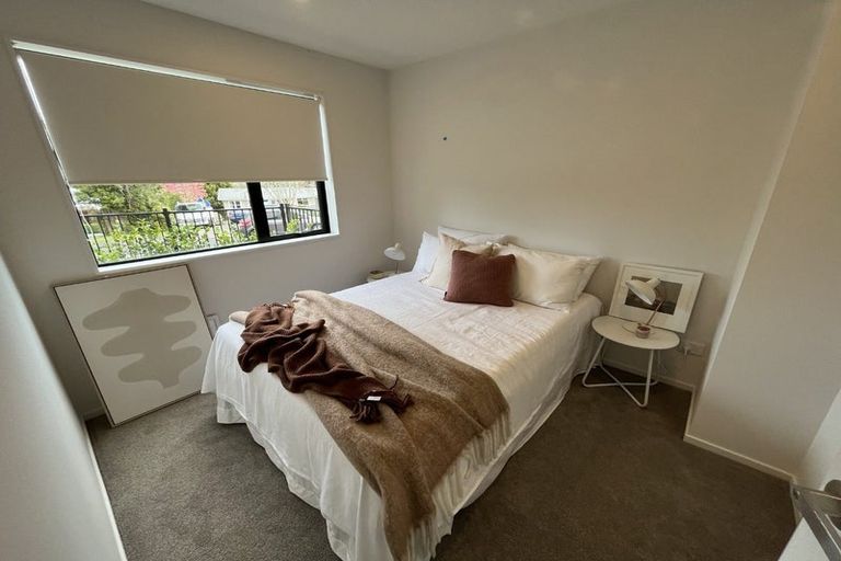 Photo of property in 3/241 Don Buck Road, Massey, Auckland, 0614