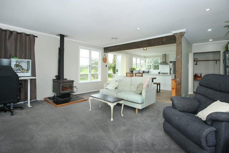 Photo of property in 32 Mccardle Road, Pahiatua, 4984