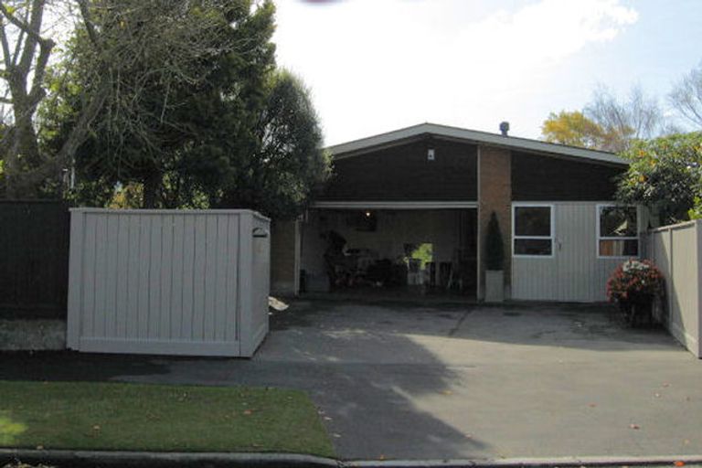 Photo of property in 6 Rutherglen Avenue, Ilam, Christchurch, 8041