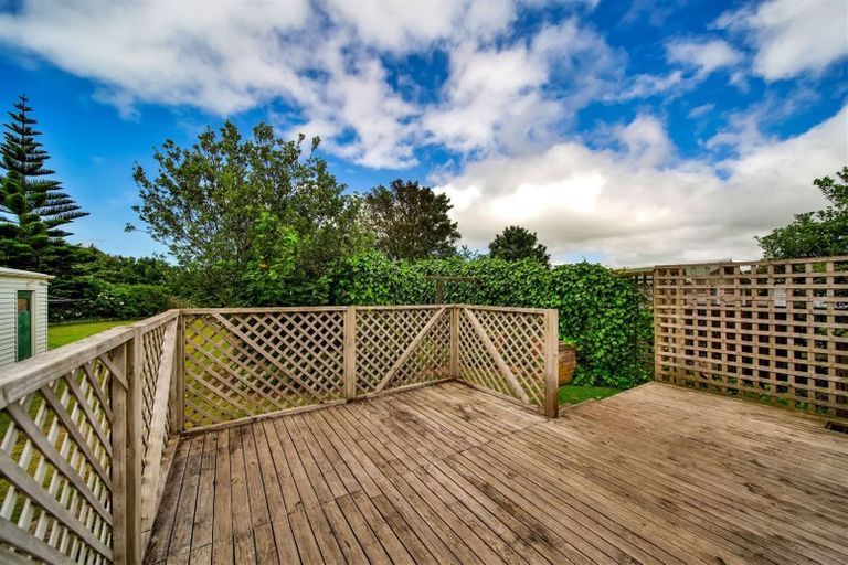 Photo of property in 223 Glover Road, Hawera, 4610