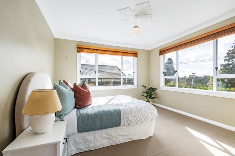 Photo of property in 228 Carrington Street, Vogeltown, New Plymouth, 4310