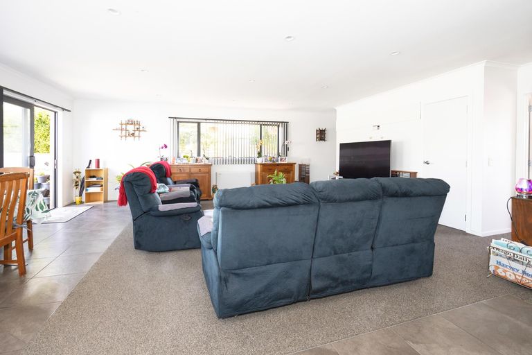 Photo of property in 43 Cobblestone Road, Kakanui, Oamaru, 9495