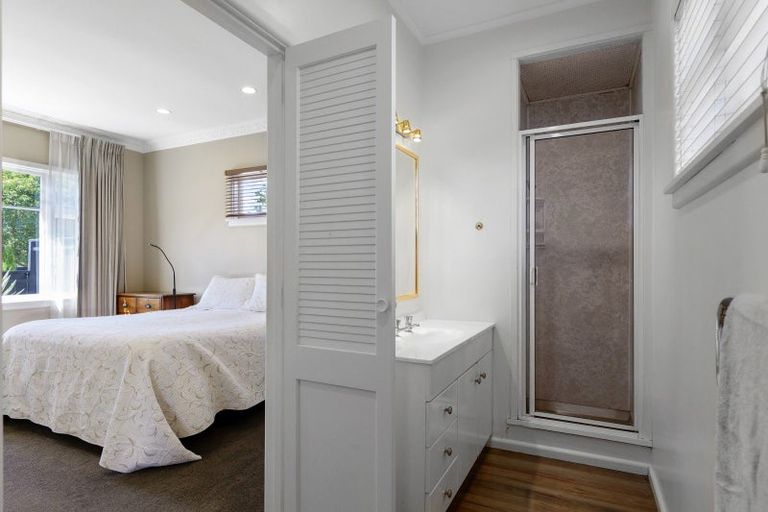 Photo of property in 5 Otara Street, Ilam, Christchurch, 8053