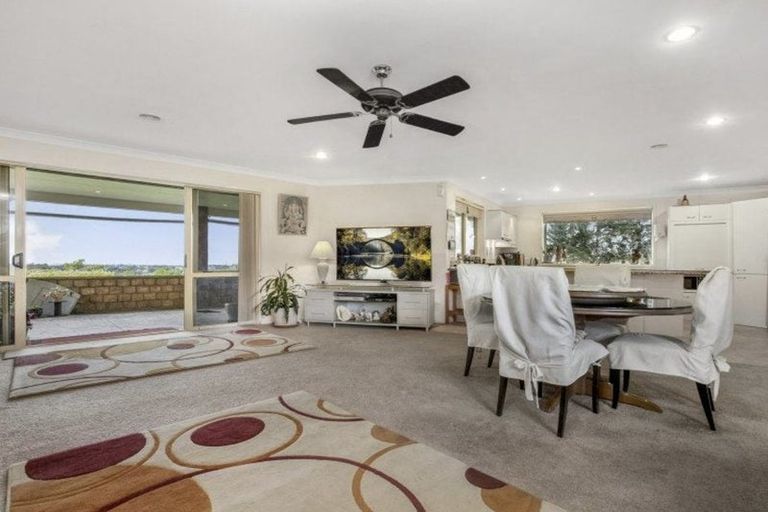 Photo of property in 167 Polo Prince Drive, Alfriston, Auckland, 2105