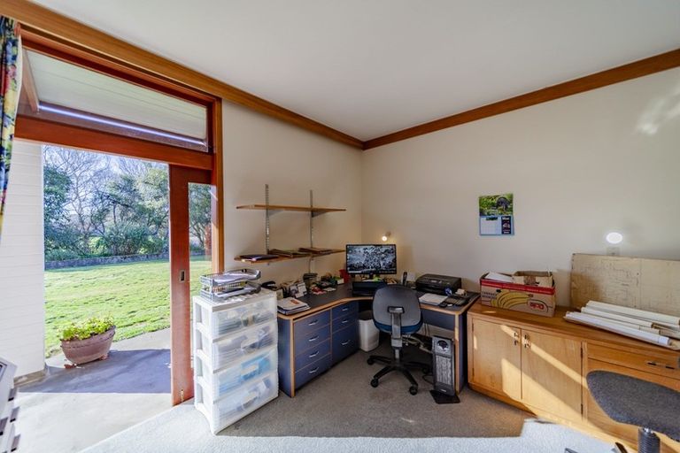 Photo of property in 2449 State Highway 2, Waipukurau, 4281