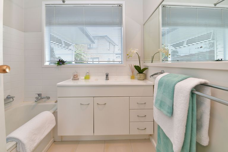 Photo of property in 57 Hatton Road, Orewa, 0931