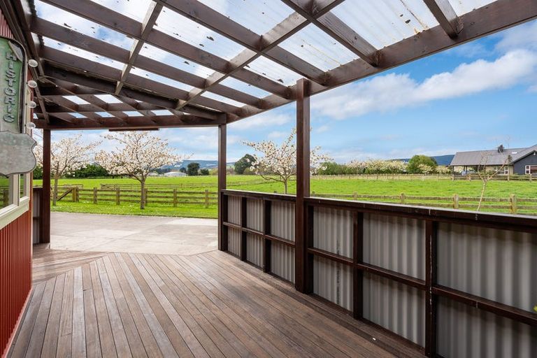 Photo of property in 100 Wingatui Road, Mosgiel, 9024