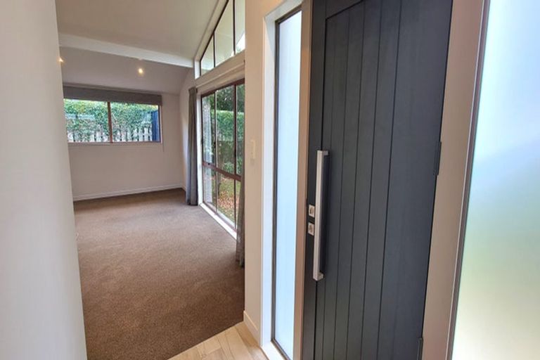 Photo of property in 25 Anderson Road, Taradale, Napier, 4112