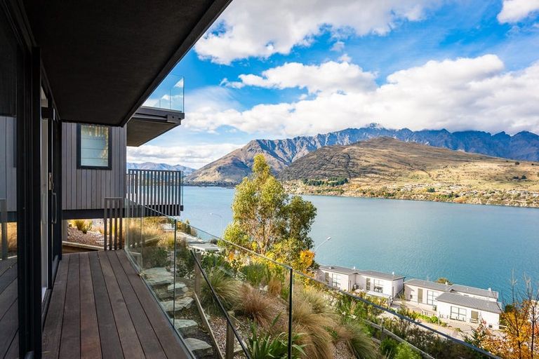 Photo of property in St Andrews Park, 9b Saint Mathews Place, Queenstown, 9300