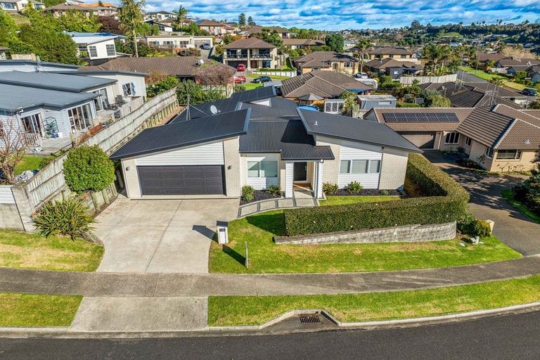 Photo of property in 14 Te Otinga Place, Pyes Pa, Tauranga, 3112