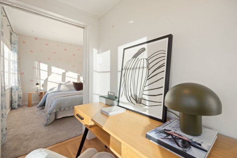 Photo of property in 24 Banbury Crescent, Fairfield, Hamilton, 3214