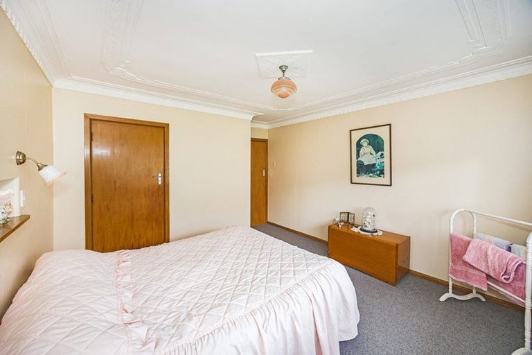 Photo of property in 1 Earn Street, Oamaru North, Oamaru, 9400