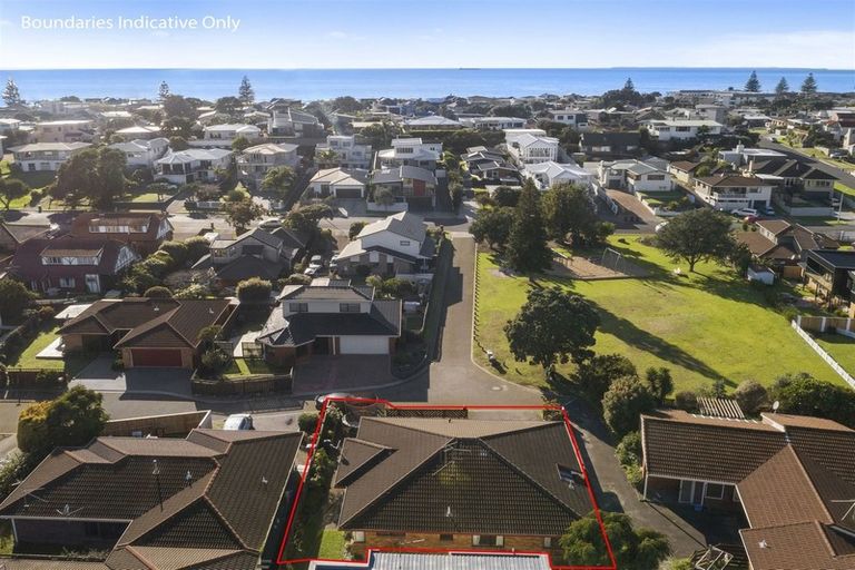 Photo of property in 24 Wells Court, Mount Maunganui, 3116