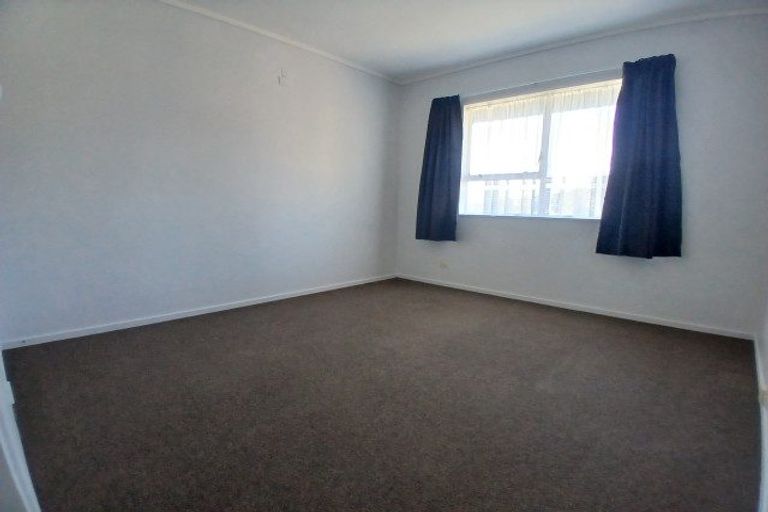 Photo of property in 4a Sarah Way, Crofton Downs, Wellington, 6035