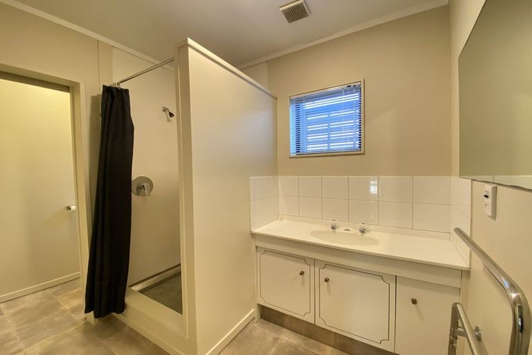 Photo of property in 327a Oceanbeach Road, Mount Maunganui, 3116