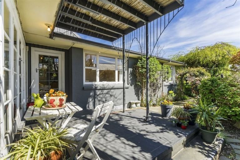 Photo of property in 12 Pimlico Place, Bishopdale, Christchurch, 8053