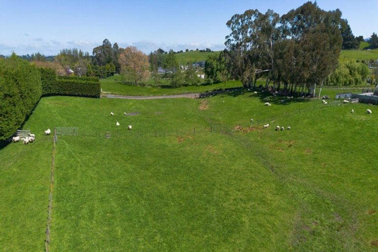 Photo of property in 239 Adelaide Road, Dannevirke, 4930