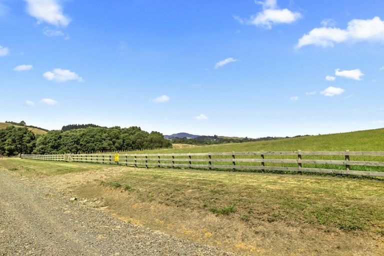 Photo of property in 74d Broken Bridge Road, Hunua, 2583
