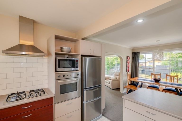 Photo of property in 72 Cottonwood Street, Parklands, Christchurch, 8083