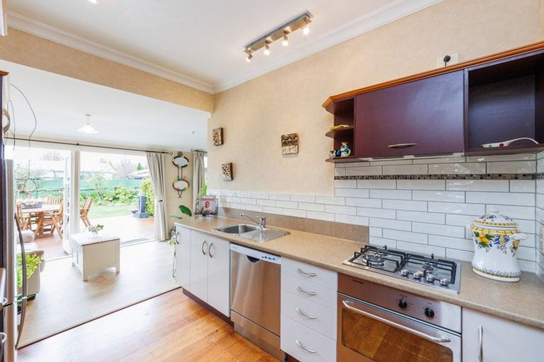 Photo of property in 31 Hereford Street, West End, Palmerston North, 4410