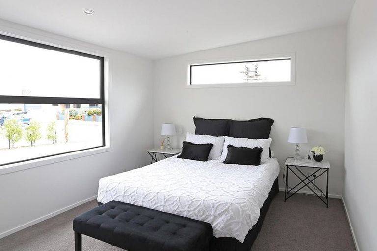 Photo of property in 15 Bay View Road, South Dunedin, Dunedin, 9012