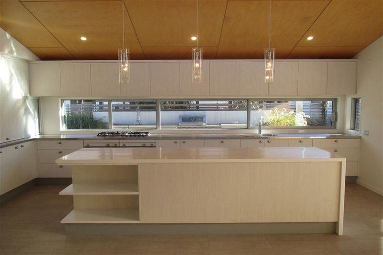 Photo of property in 37 Hamill Road, Halswell, Christchurch, 8025