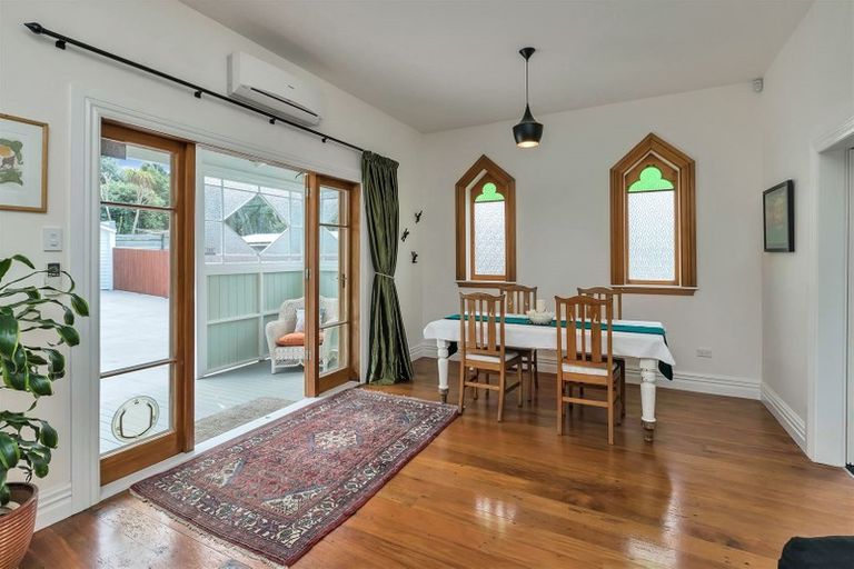 Photo of property in 30 First Avenue, Avenues, Whangarei, 0110