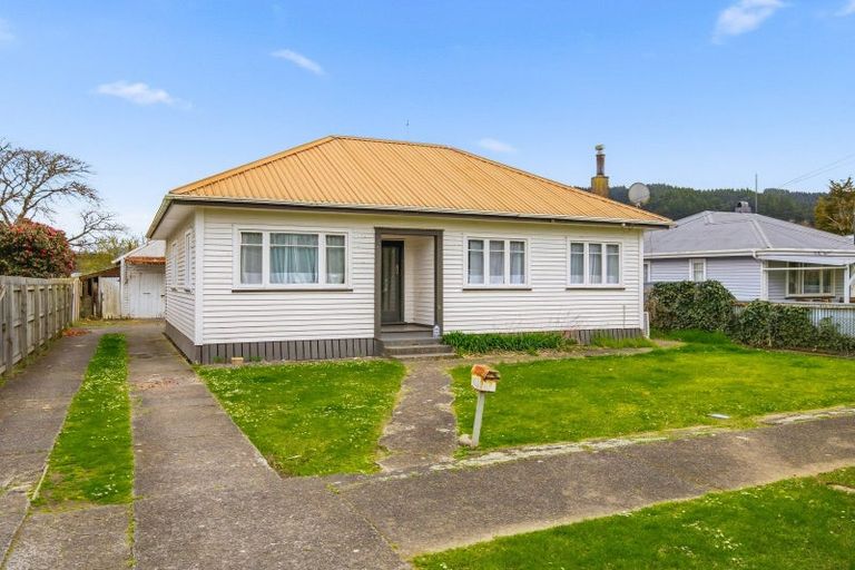 Photo of property in 10 Leese Street, Taumarunui, 3920