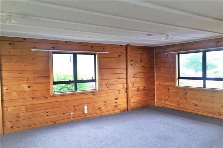 Photo of property in 71 Glenview Road, Glen Eden, Auckland, 0602