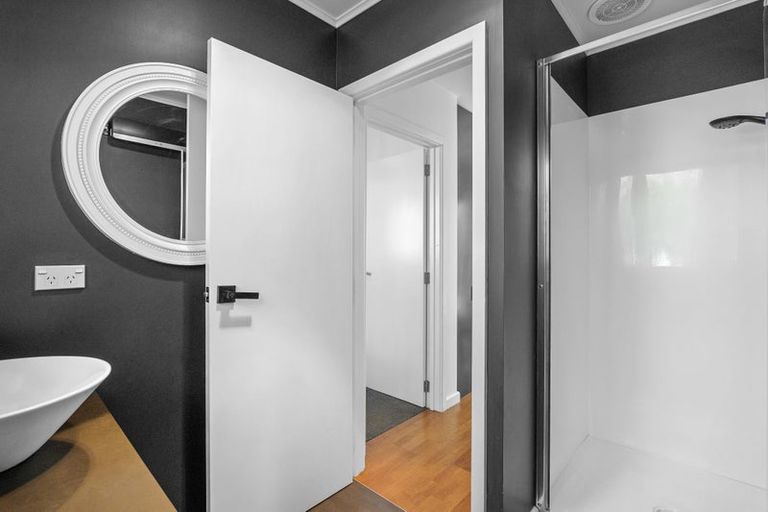 Photo of property in 141 Packe Street, Edgeware, Christchurch, 8013