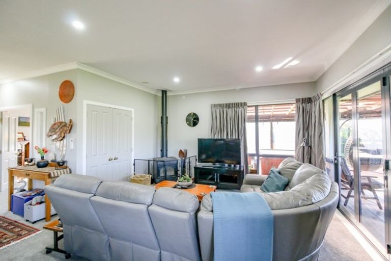 Photo of property in 104 Pohangina Road, Ashhurst, Palmerston North, 4470