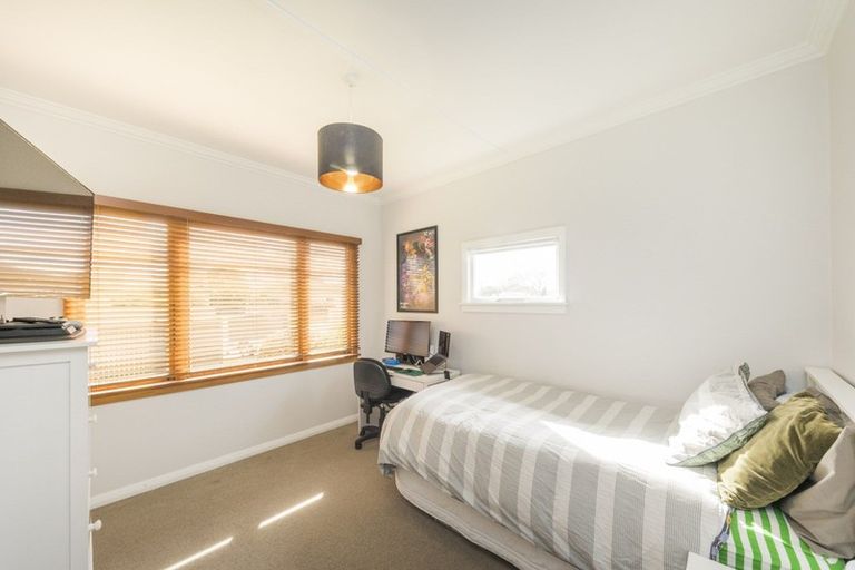 Photo of property in 79 Guy Avenue, Takaro, Palmerston North, 4410