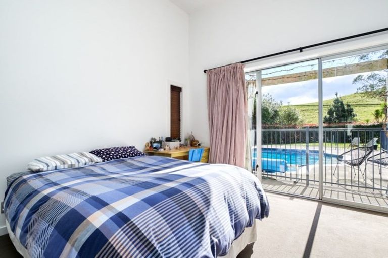 Photo of property in 6 Te Roera Drive, Taradale, Napier, 4112