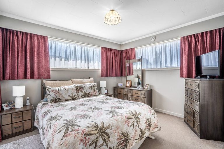 Photo of property in 77 Regent Street, Newfield, Invercargill, 9812