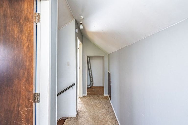 Photo of property in 22 Waitere Street, Marton, 4710