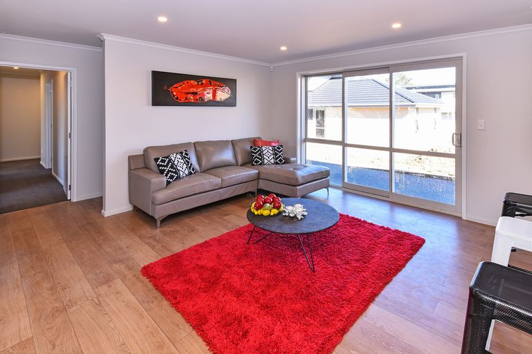 Photo of property in 14 Lisle Farm Drive, Pukekohe, 2120