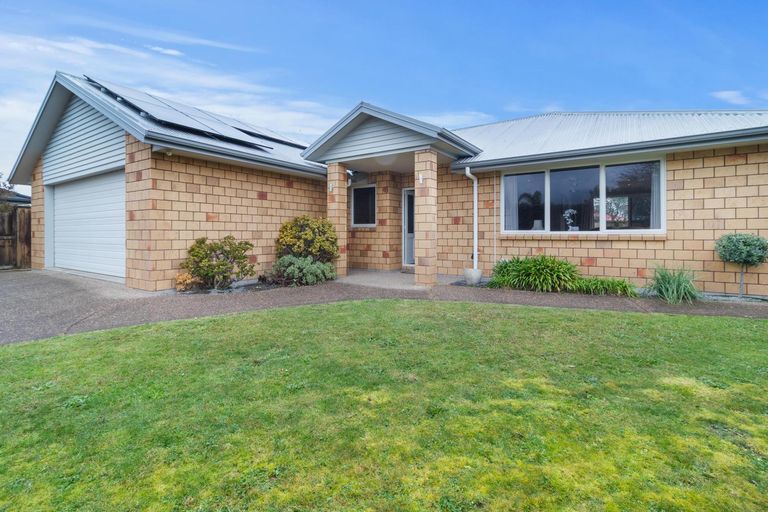 Photo of property in 15 Burr Street, Cambridge, 3434