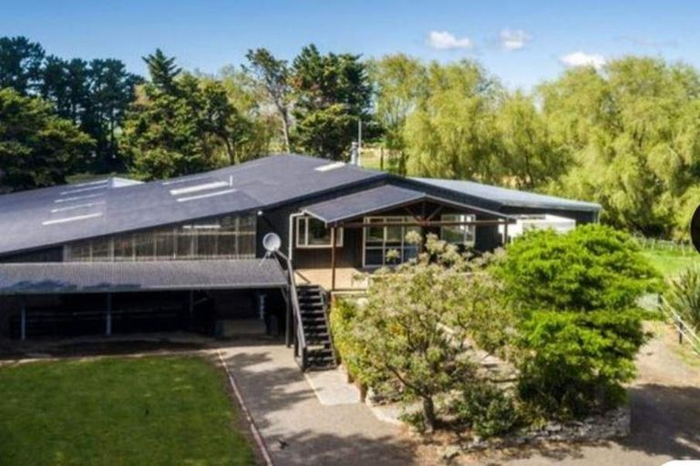Photo of property in 1268 Taihape Road, Sherenden, Hastings, 4179
