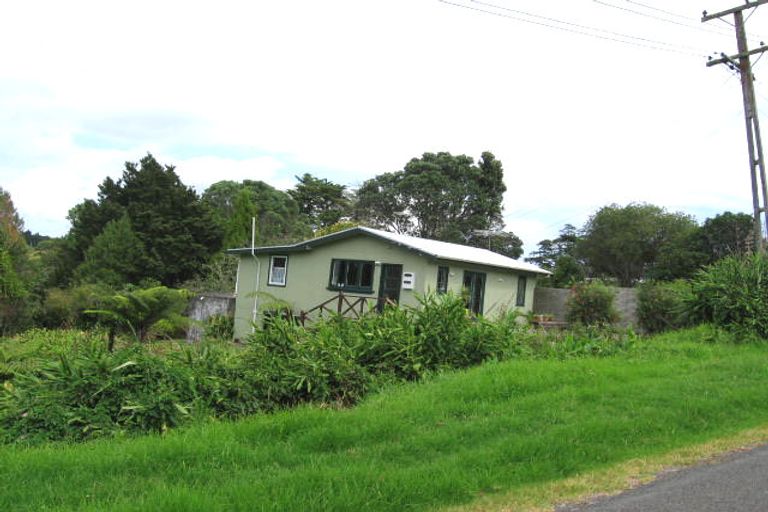 Photo of property in 28 Eden Terrace, Onetangi, Waiheke Island, 1081