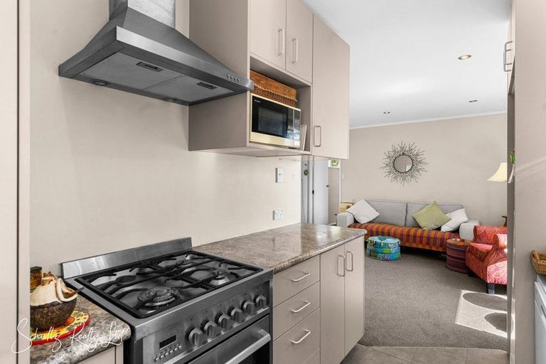 Photo of property in 5a Whaka Street, Maungaturoto, 0520