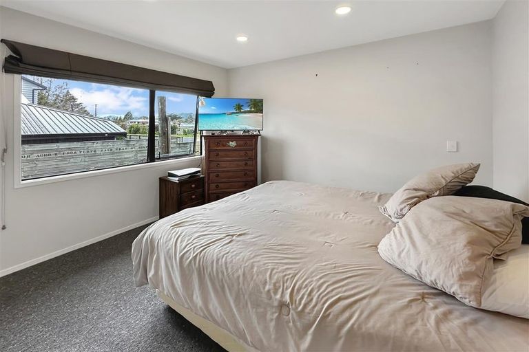 Photo of property in 9a Holden Avenue, Holdens Bay, Rotorua, 3010