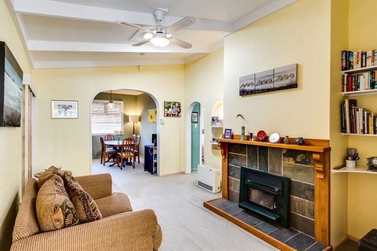 Photo of property in 21 Hornsey Road, Bluff Hill, Napier, 4110