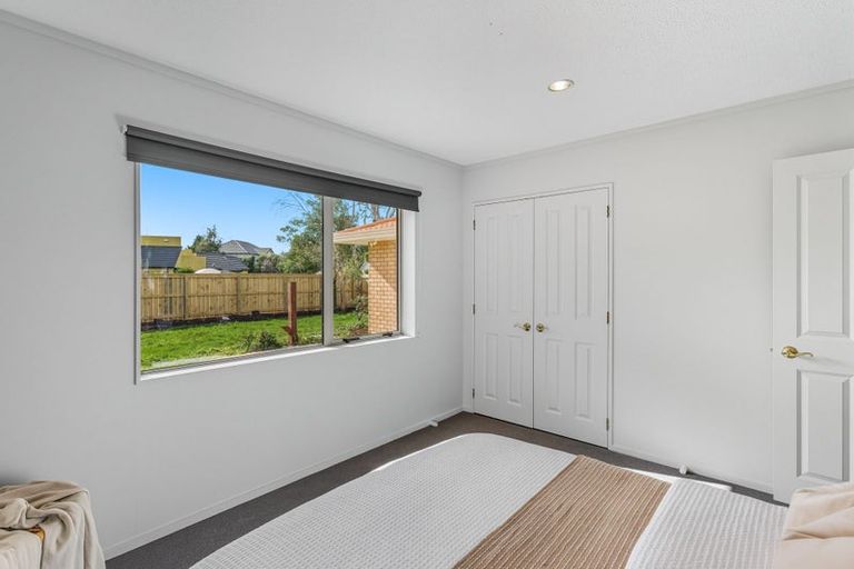 Photo of property in 2 Leigh Place, Paraparaumu Beach, Paraparaumu, 5032