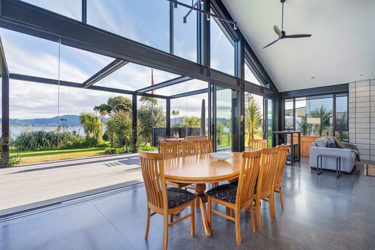 Photo of property in 112 Ti Kouka Crescent, Matarangi, Whitianga, 3592