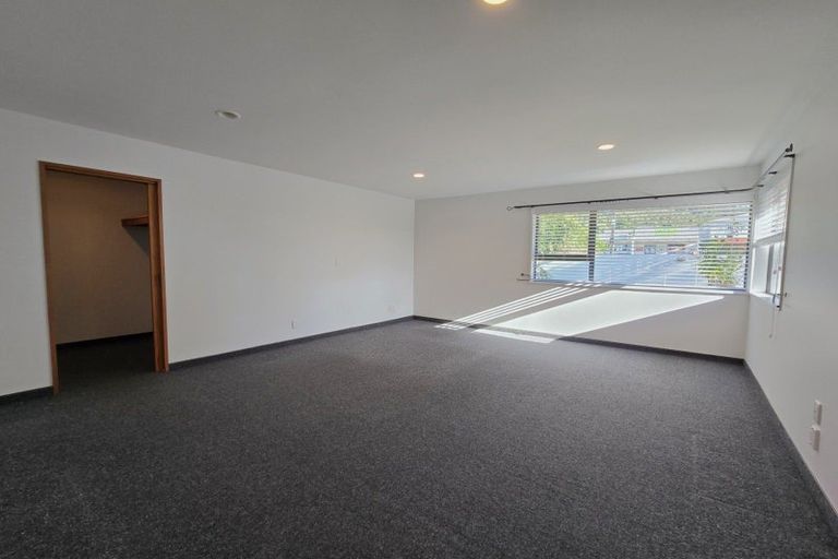 Photo of property in 16 Gibson Street, Ross, 7812