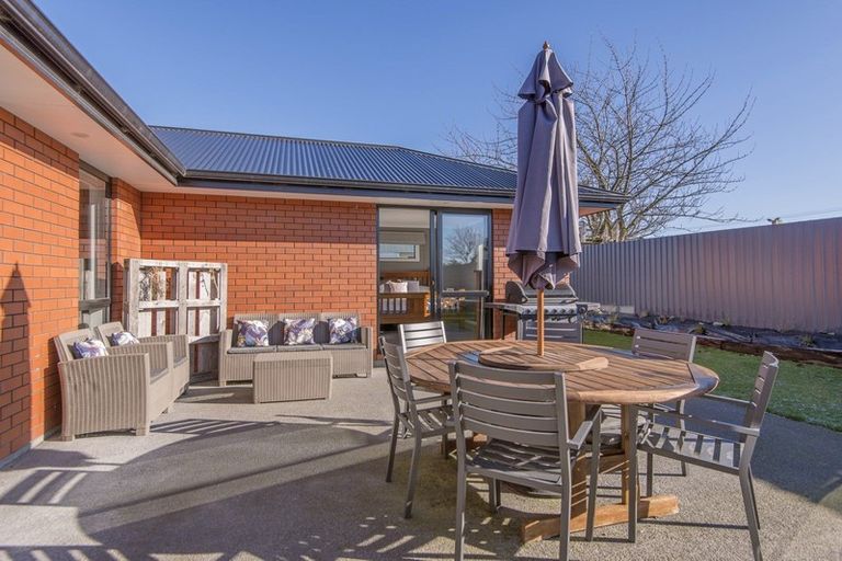 Photo of property in 24 King Street, Coalgate, 7673