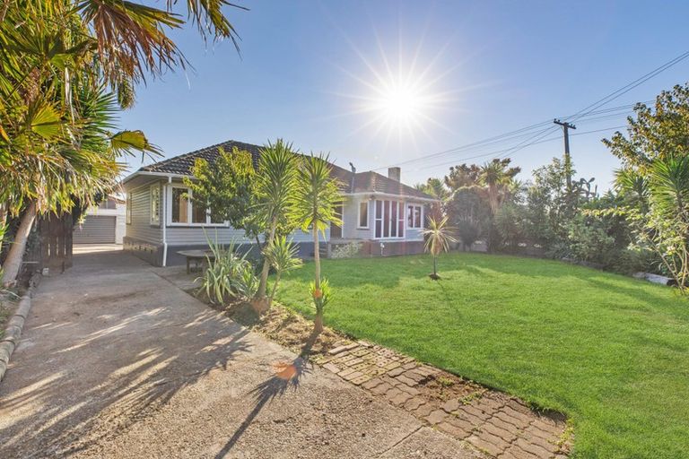 Photo of property in 64 Settlement Road, Papakura, 2110