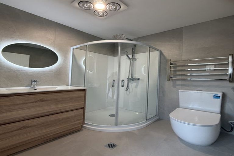 Photo of property in 296d Royal Road, Massey, Auckland, 0614