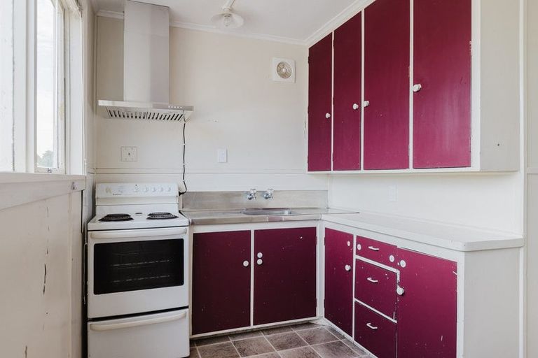 Photo of property in 23 Bourke Street, Palmerston North, 4410