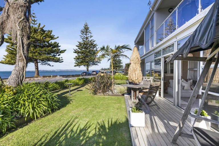 Photo of property in 5c The Esplanade, Eastern Beach, Auckland, 2012